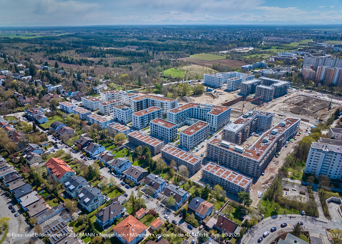 21.04.2023 - Luftbilder von der Baustelle Alexisquartier und Pandion Verde in Neuperlach